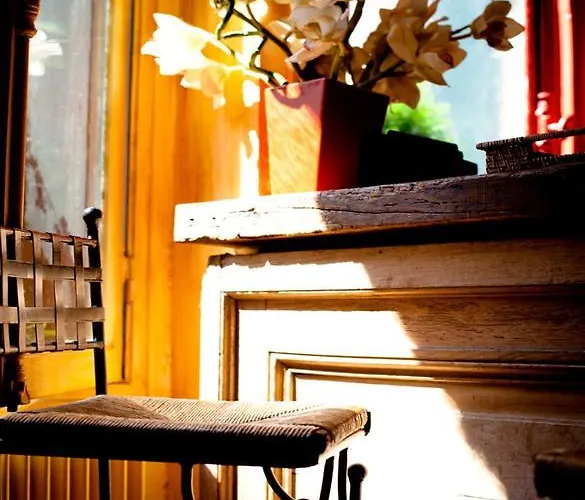 De La Tulipe מלון