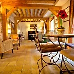 De La Tulipe Hotel