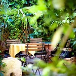De La Tulipe 3* Paris
